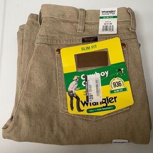 Wrangler slim fit jeans 32x30 brand new with tags